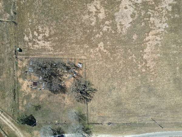 2 Acres of Residential Land for Sale in La Vernia, Texas