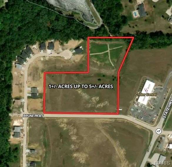 5 Acres of Mixed-Use Land for Sale in Warrenton, Missouri