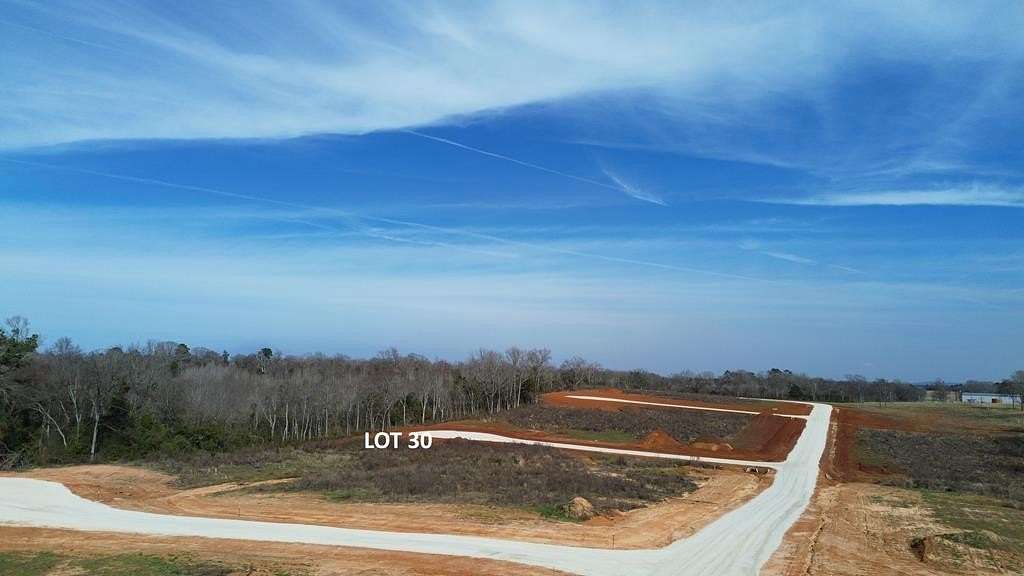0.66 Acres of Residential Land for Sale in Nacogdoches, Texas
