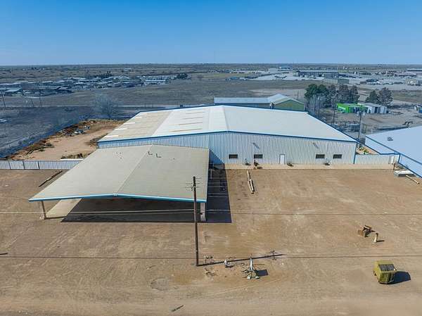 2 Acres of Improved Commercial Land for Sale in Andrews, Texas