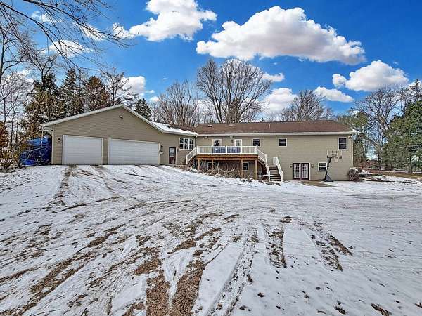 5.5 Acres of Residential Land with Home for Sale in Freeport, Illinois