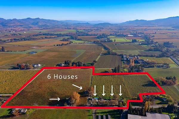 23.4 Acres of Land with Home for Sale in St. Helena, California