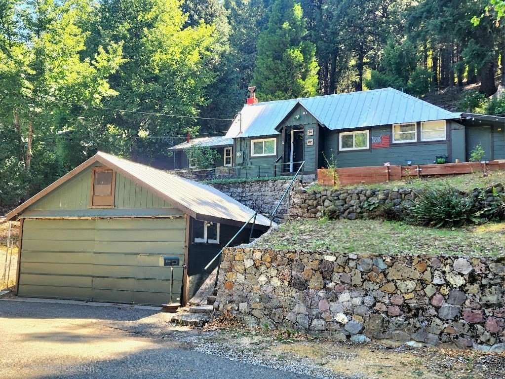 2 Acres of Land with Home for Sale in Dunsmuir, California