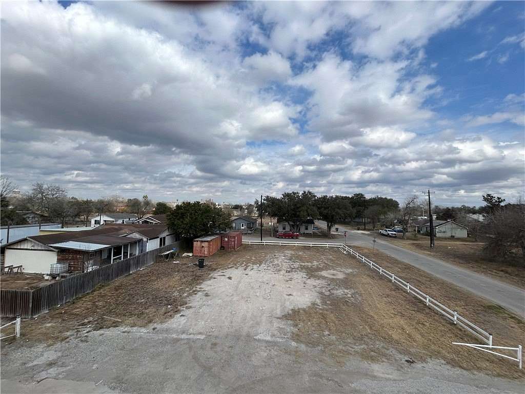 0.25 Acres of Mixed-Use Land for Sale in Alice, Texas