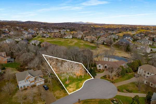 0.67 Acres of Residential Land for Sale in Brentwood, Tennessee