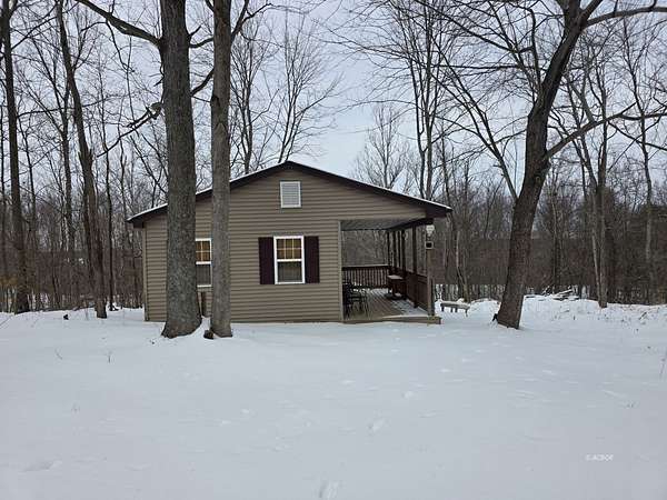 6 Acres of Residential Land with Home for Sale in Oak Hill, Ohio