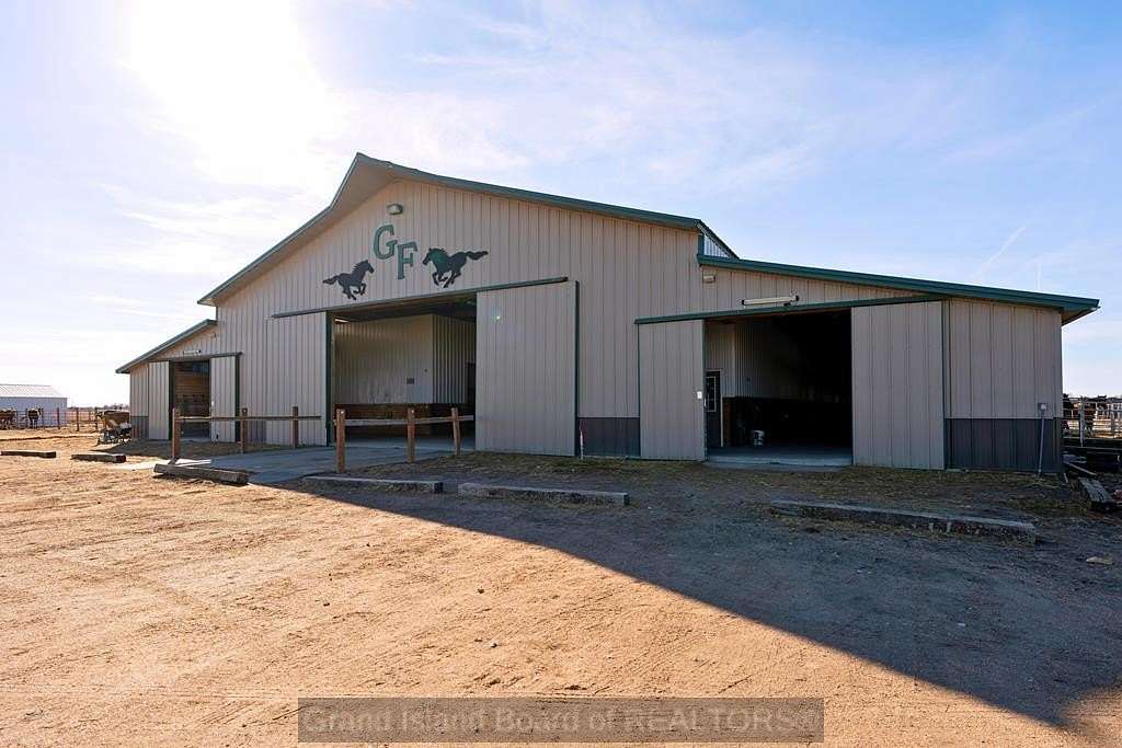 24.2 Acres of Agricultural Land with Home for Sale in Grand Island, Nebraska