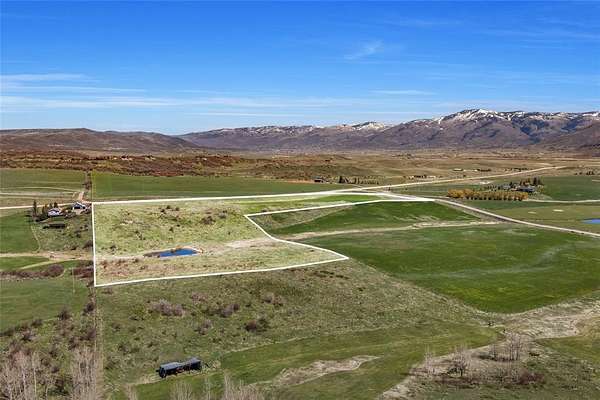 21.5 Acres of Land for Sale in Steamboat Springs, Colorado