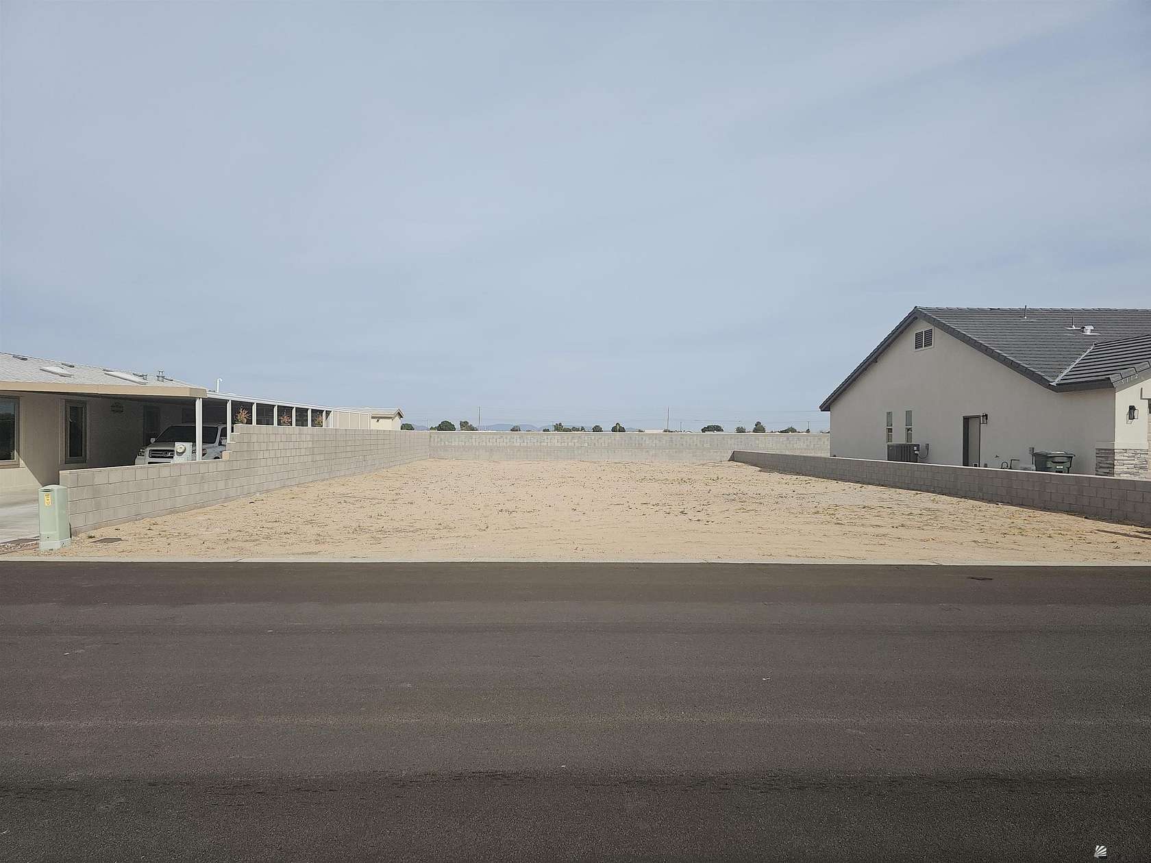 Residential Land for Sale in Yuma, Arizona - LandSearch