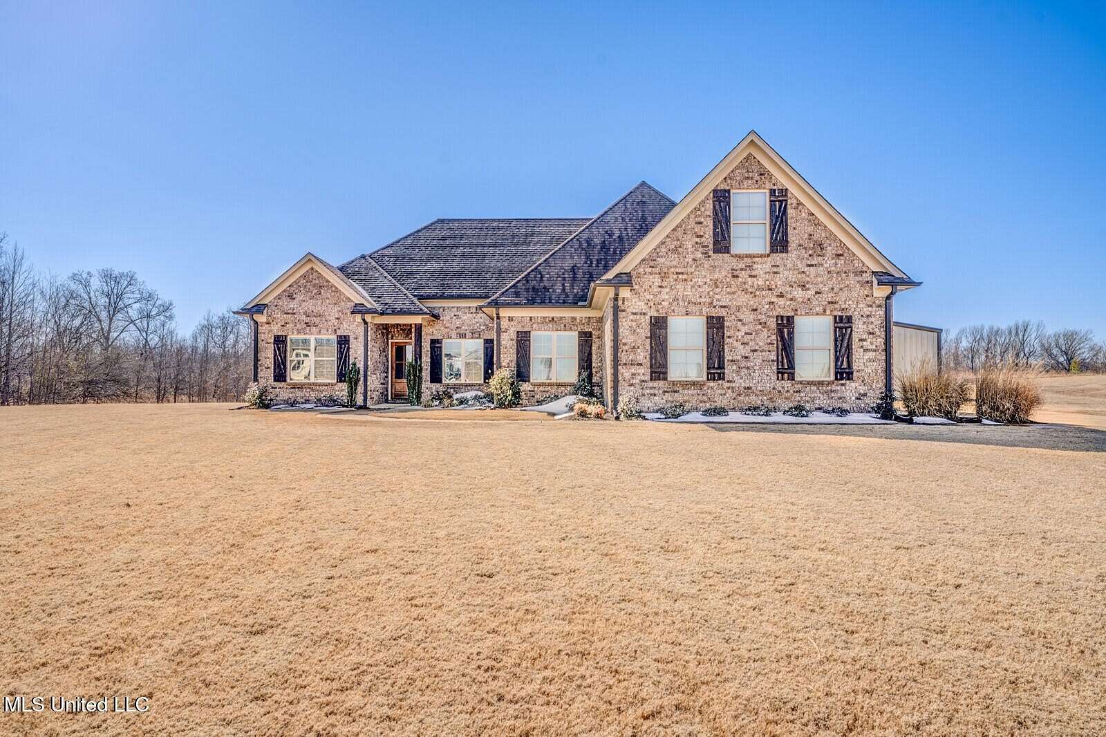 2 Acres of Residential Land with Home for Sale in Holly Springs, Mississippi