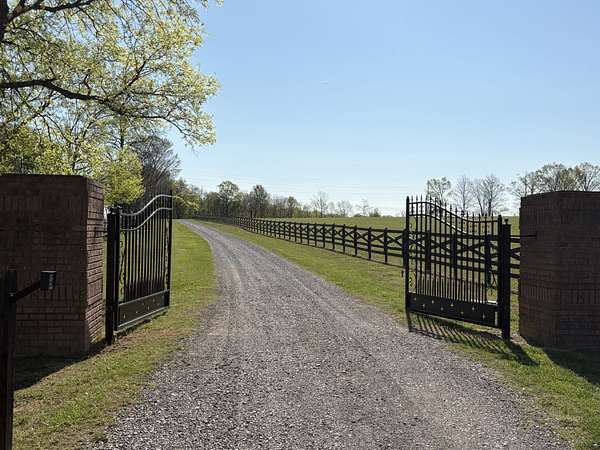 10 Acres of Land with Home for Sale in Goodlettsville, Tennessee
