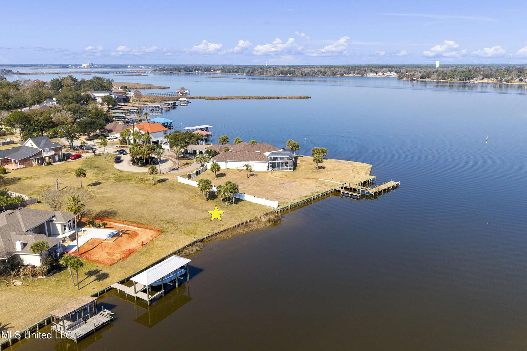 0.58 Acres of Residential Land for Sale in Biloxi, Mississippi