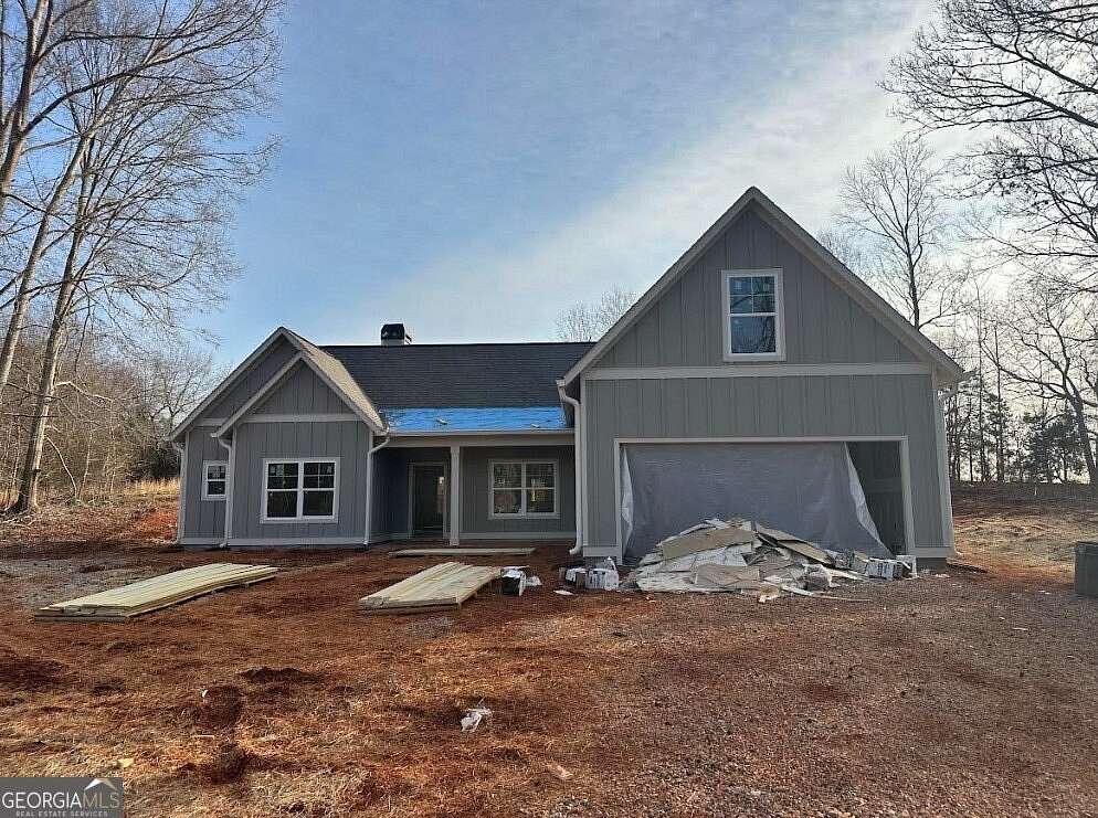 1.9 Acres of Residential Land with Home for Sale in Jefferson, Georgia