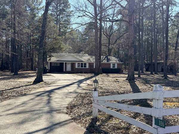 7 Acres of Land with Home for Sale in Crossett, Arkansas