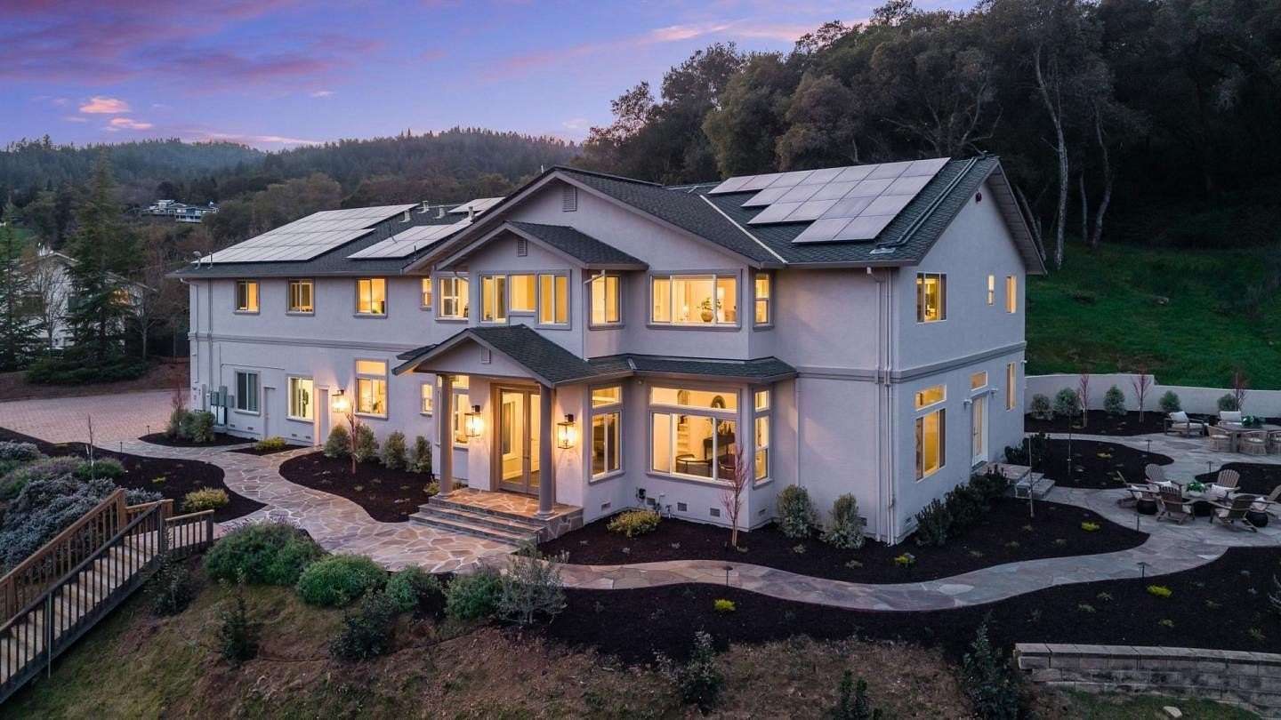 11 Acres of Land with Home for Sale in Los Gatos, California