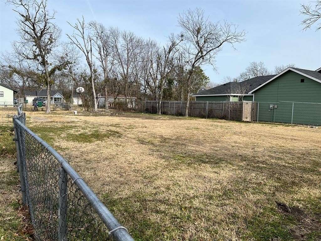 0.13 Acres of Land for Sale in Terrell, Texas