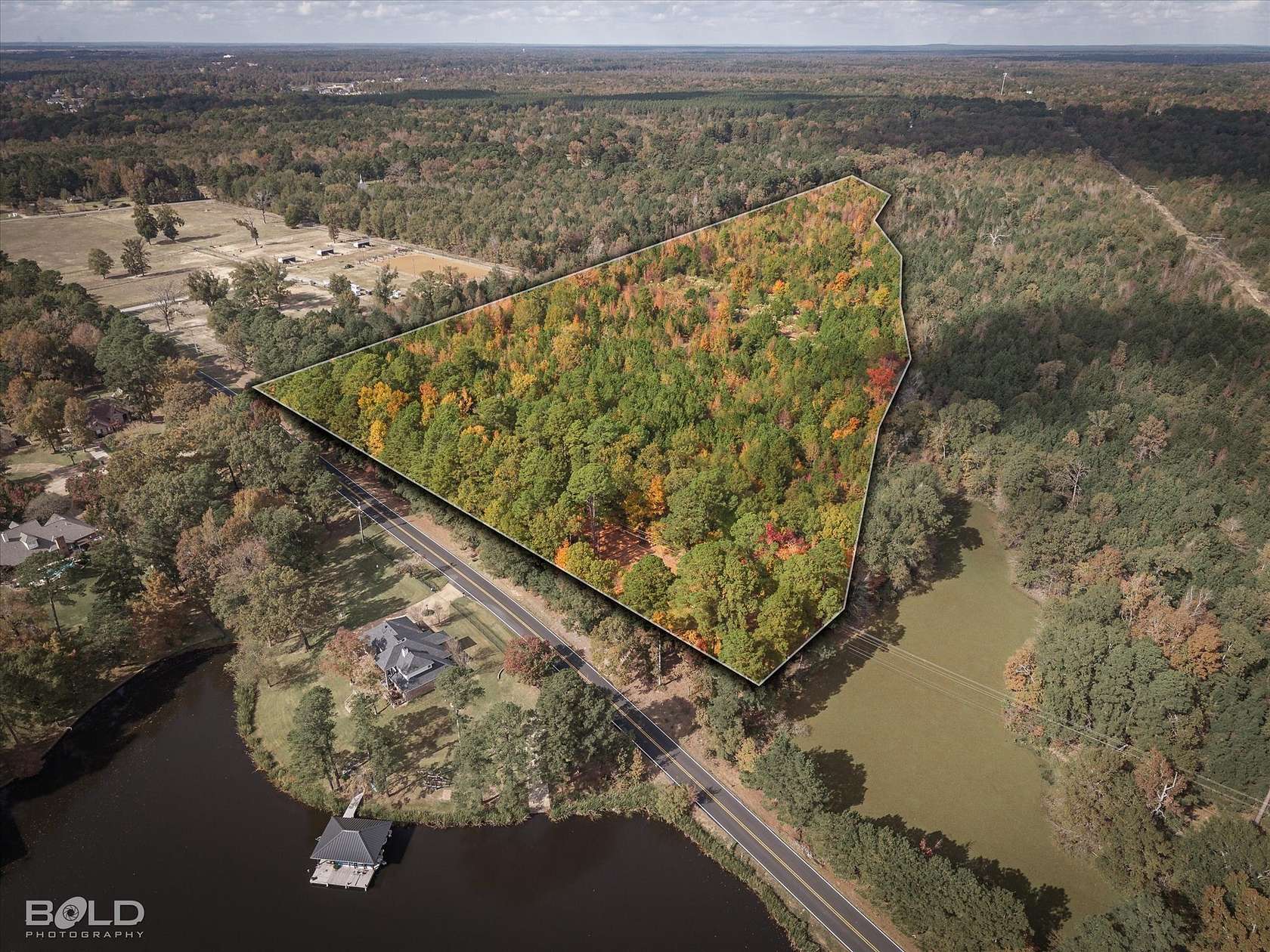 16.4 Acres of Land for Sale in Benton, Louisiana