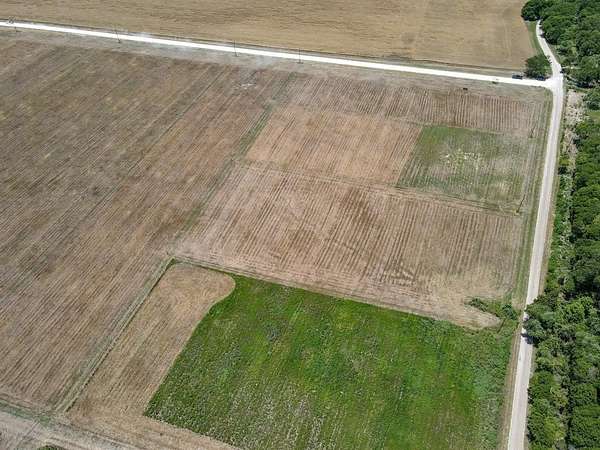 2.79 Acres of Residential Land for Sale in Grandview, Texas