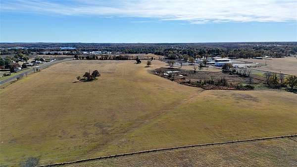 10.3 Acres of Land for Sale in Athens, Texas