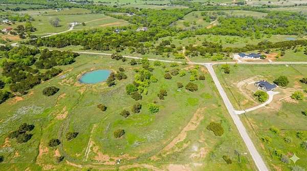 5 Acres of Land for Sale in Santo, Texas