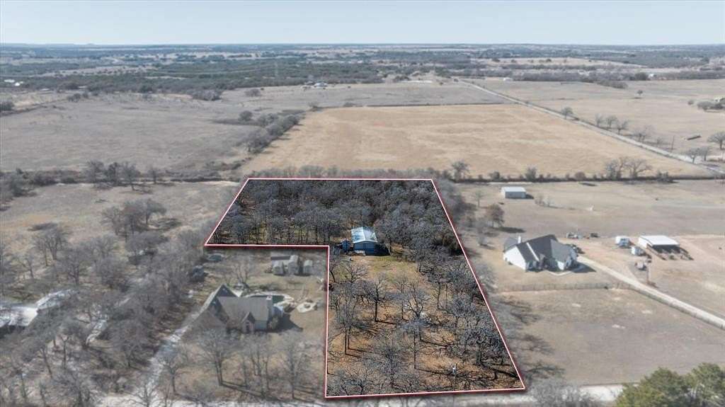 2.43 Acres of Residential Land for Sale in Granbury, Texas