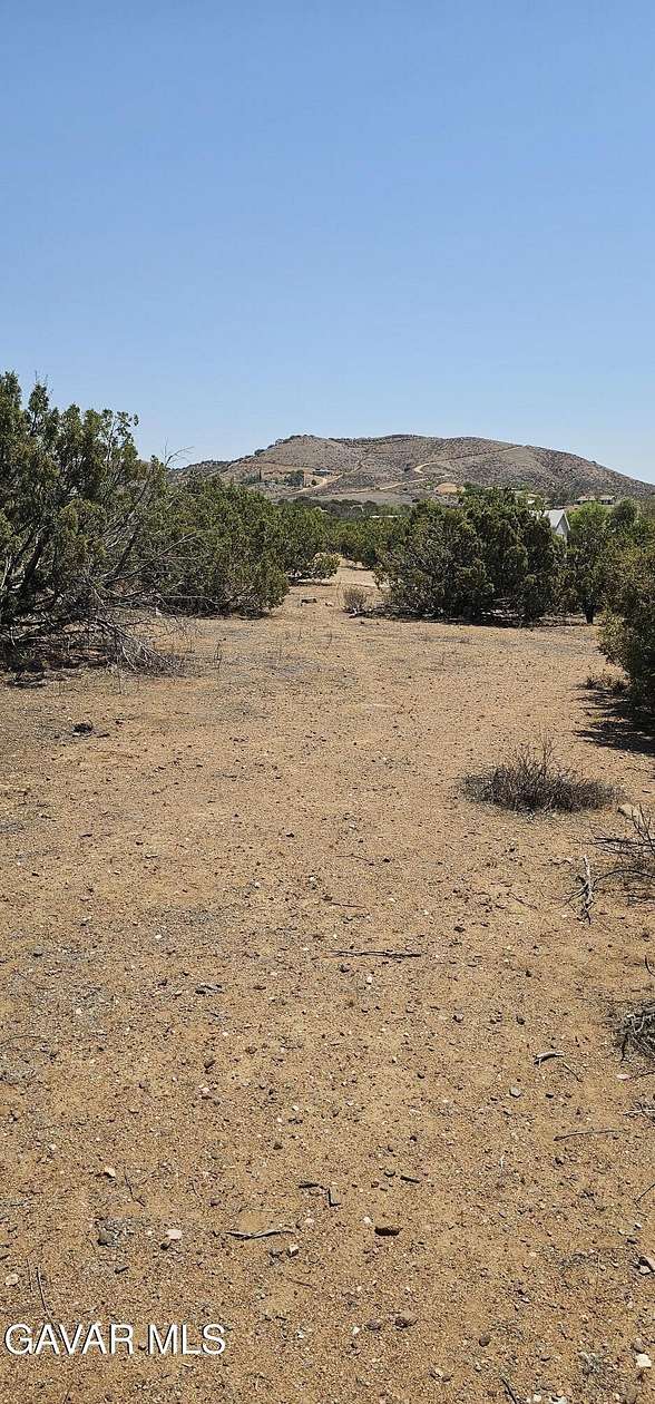 5 Acres of Commercial Land for Sale in Acton, California