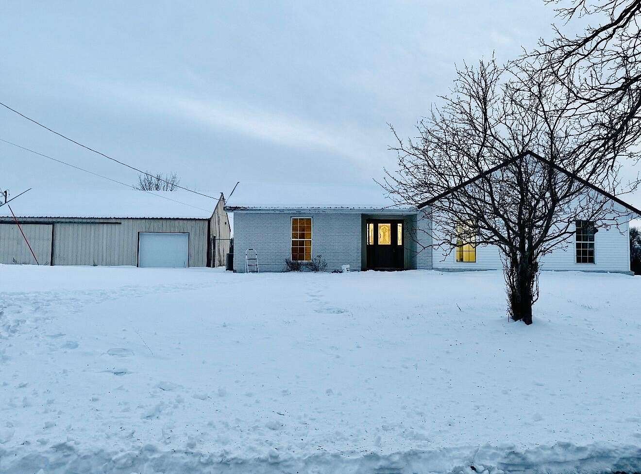 9.73 Acres of Residential Land with Home for Sale in Berry, Kentucky