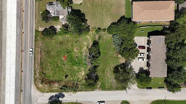 0.32 Acres of Commercial Land for Sale in Sanger, Texas