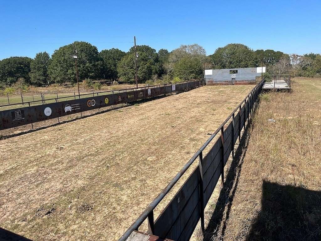 30.4 Acres of Agricultural Land for Sale in Sealy, Texas