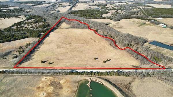 28.5 Acres of Recreational & Residential Land for Sale in Honey Grove, Texas