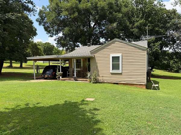 6 Acres of Land with Home for Sale in Oklahoma City, Oklahoma