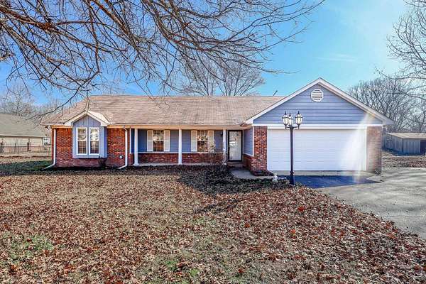 4.1 Acres of Residential Land with Home for Sale in Millington, Tennessee