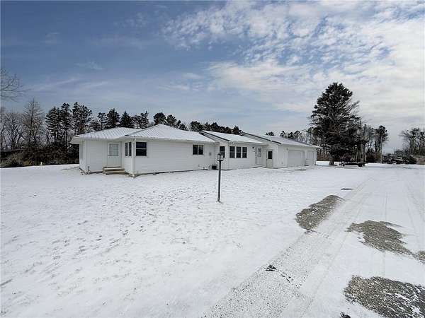 6.83 Acres of Residential Land with Home for Sale in Lac Qui Parle Township, Minnesota