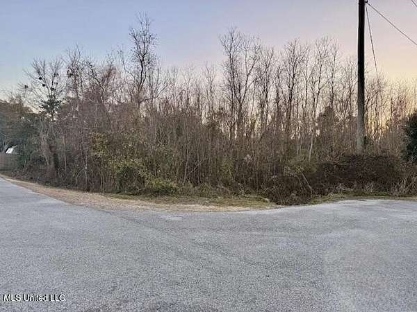 0.12 Acres of Residential Land for Sale in Biloxi, Mississippi