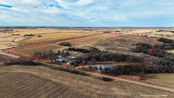 88.8 Acres of Agricultural Land with Home for Sale in Cambridge, Nebraska