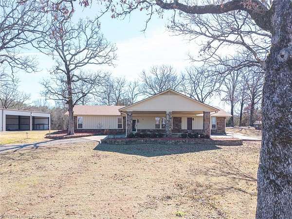 2.5 Acres of Residential Land with Home for Sale in Lavaca, Arkansas