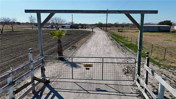 21.8 Acres of Improved Agricultural Land for Sale in Orange Grove, Texas