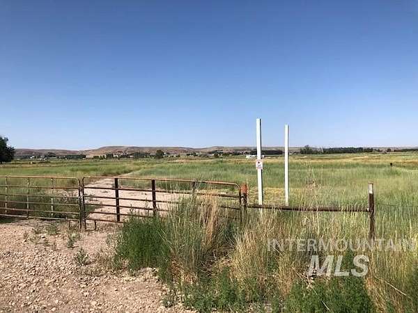 5 Acres of Residential Land for Sale in Emmett, Idaho