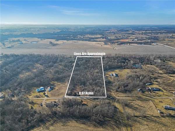 8.67 Acres of Land for Sale in Centerview, Missouri