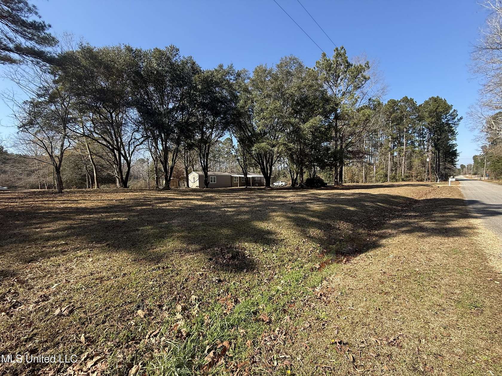 2.19 Acres of Residential Land with Home for Sale in Monticello, Mississippi