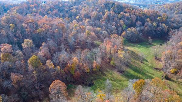 90.5 Acres of Land for Sale in Gallatin, Tennessee