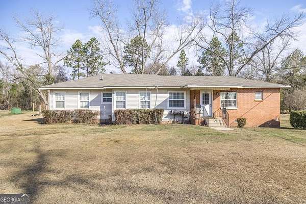 3.36 Acres of Residential Land with Home for Sale in Cordele, Georgia