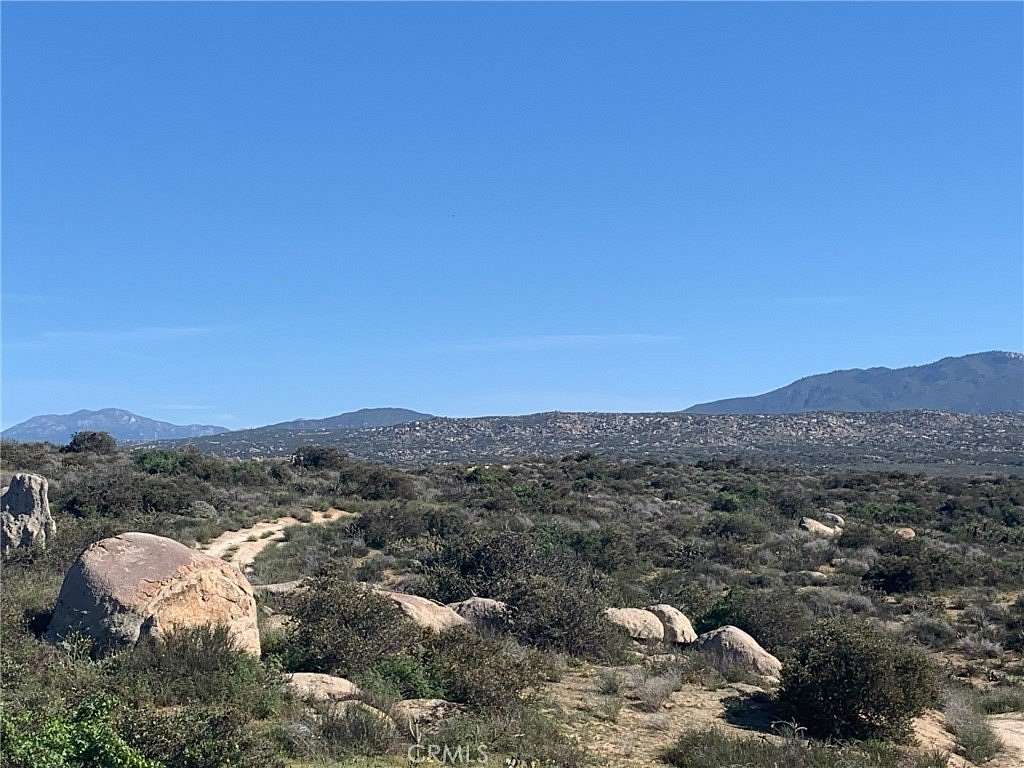 40 Acres of Land for Sale in Aguanga, California
