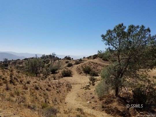 146 Acres of Land for Sale in Caliente, California