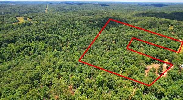 34.1 Acres of Recreational & Residential Land for Sale in Versailles, Missouri