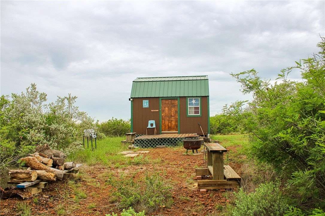 1 Acre of Land for Sale in Charlotte, Texas