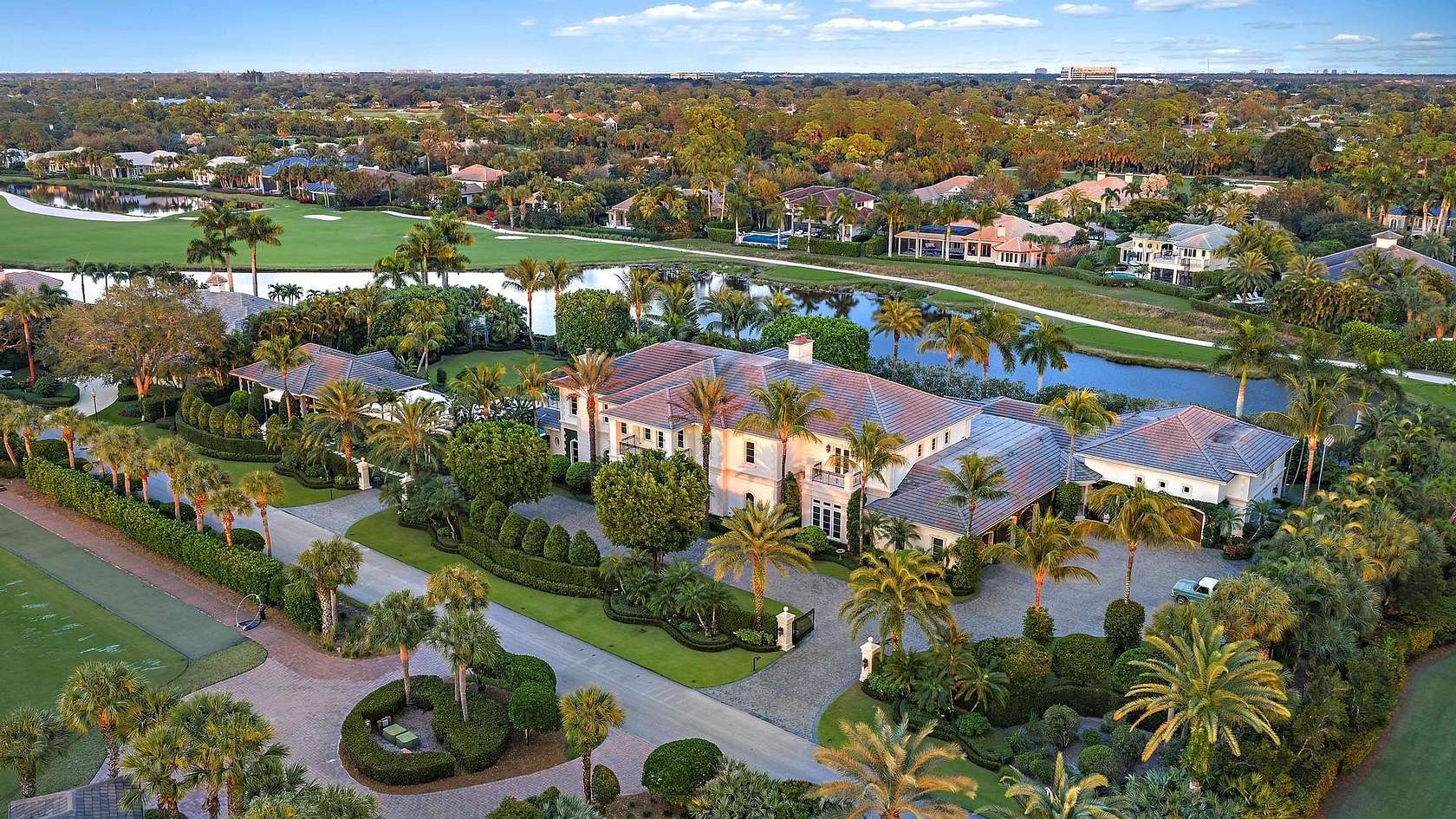 1.77 Acres of Land with Home for Sale in Palm Beach Gardens, Florida