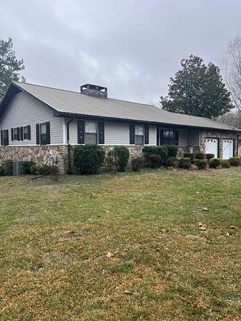 4 Acres of Land with Home for Auction in Grimsley, Tennessee