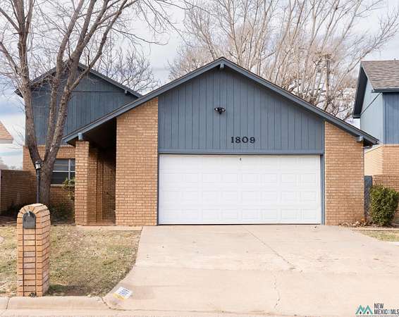 2.19 Acres of Residential Land with Home for Sale in Clovis, New Mexico