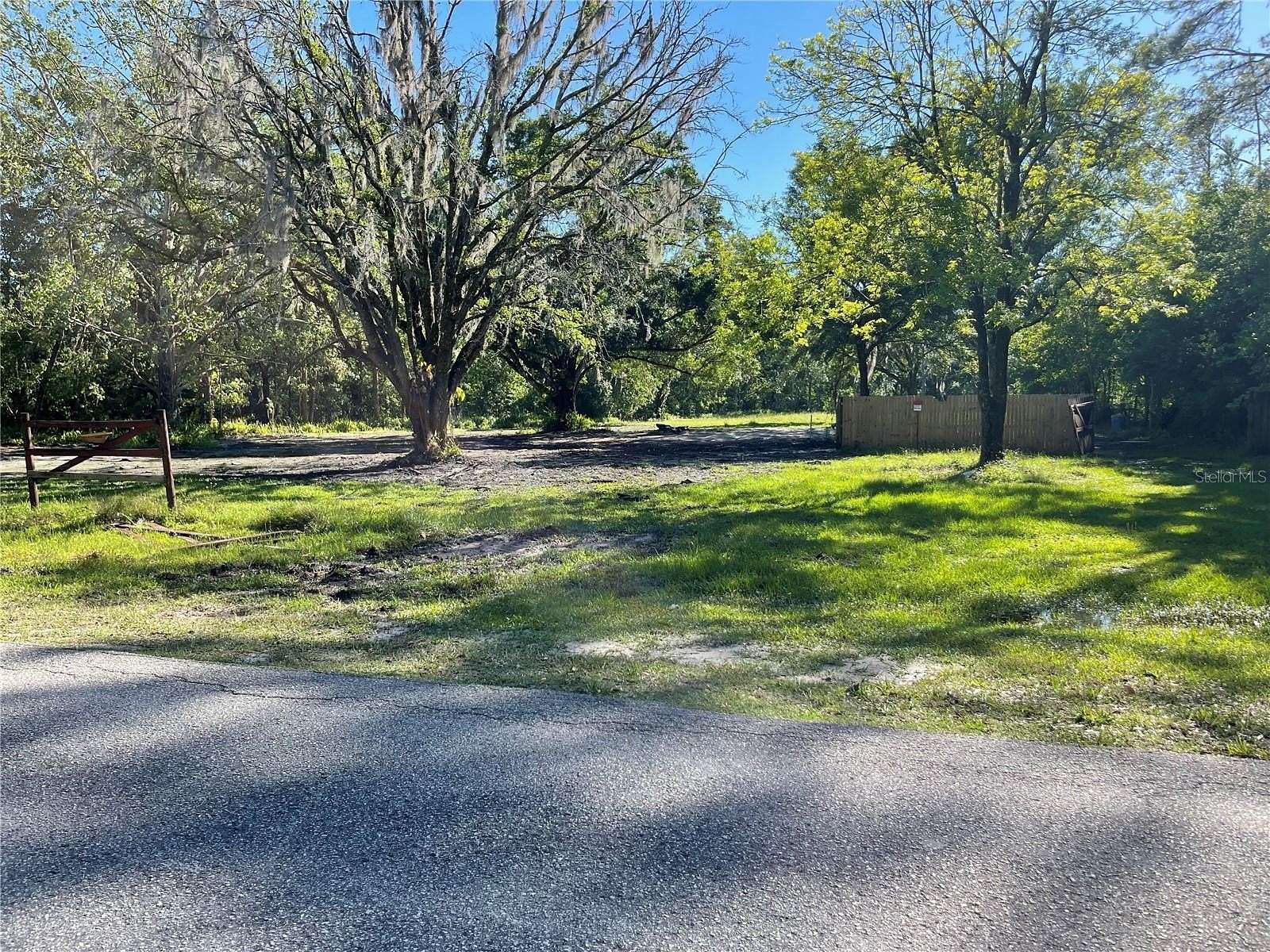 1.56 Acres of Residential Land for Sale in Wesley Chapel, Florida
